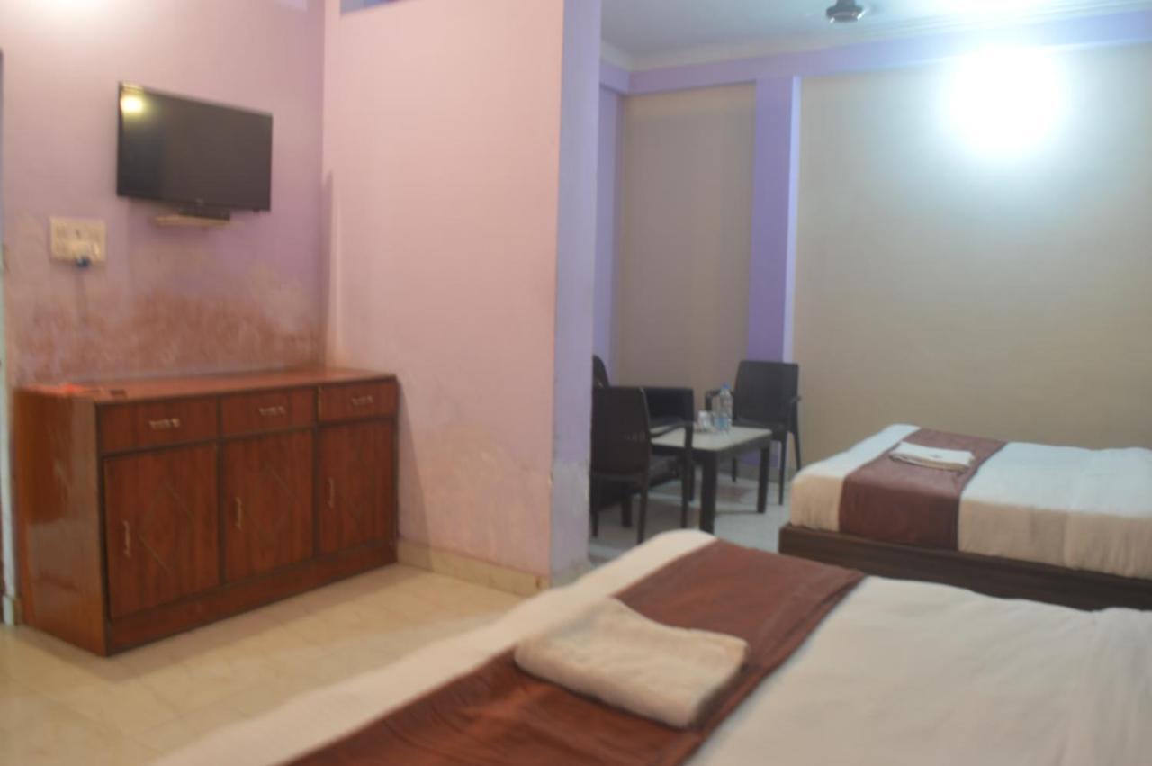 Hotel Apsara , By Soank Hospitality Haridwār Exteriör bild